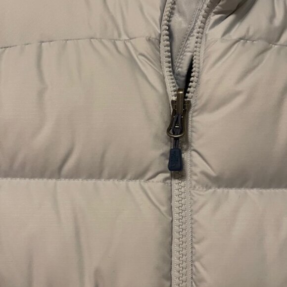 Women's NEW The NORTH FACE VEST - Picture 4 of 6